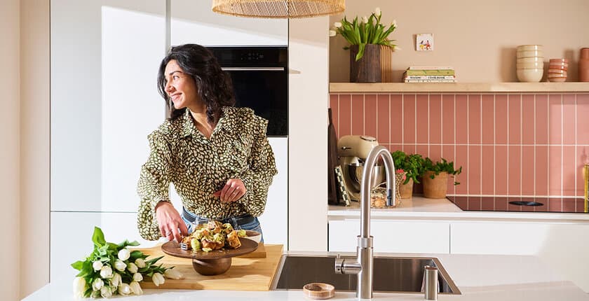 Haal het voorjaar in huis: Inspiratie voor lichte keukens