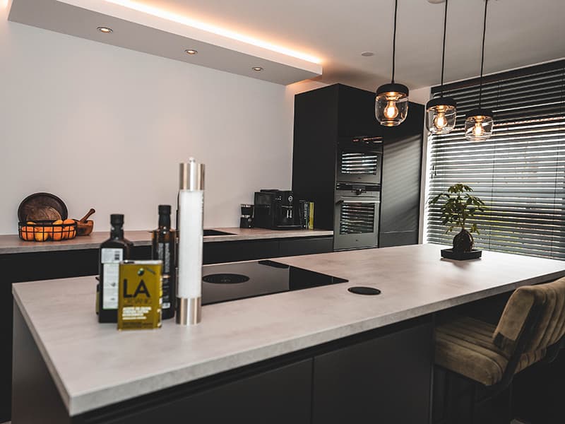 Kookeiland met Bora kookplaat