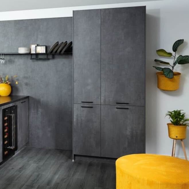 Industriele hoge keukenkast