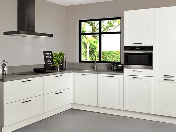 Voordelen van zelf een keuken plaatsen