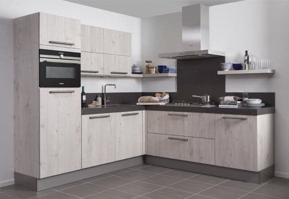 Voordelen van zelf een keuken plaatsen