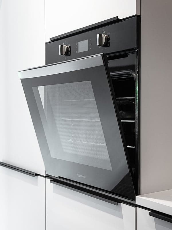 Oven