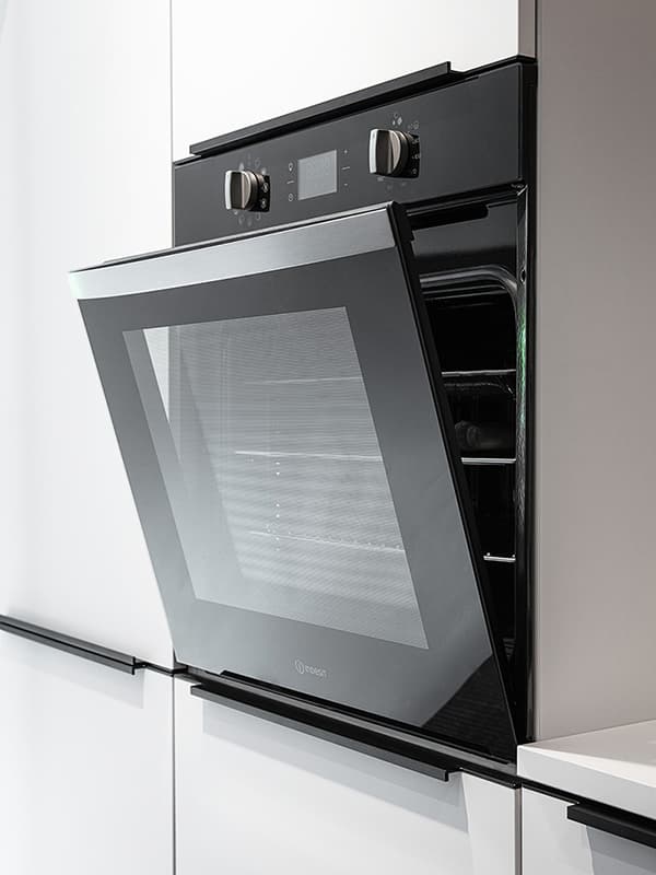 Oven