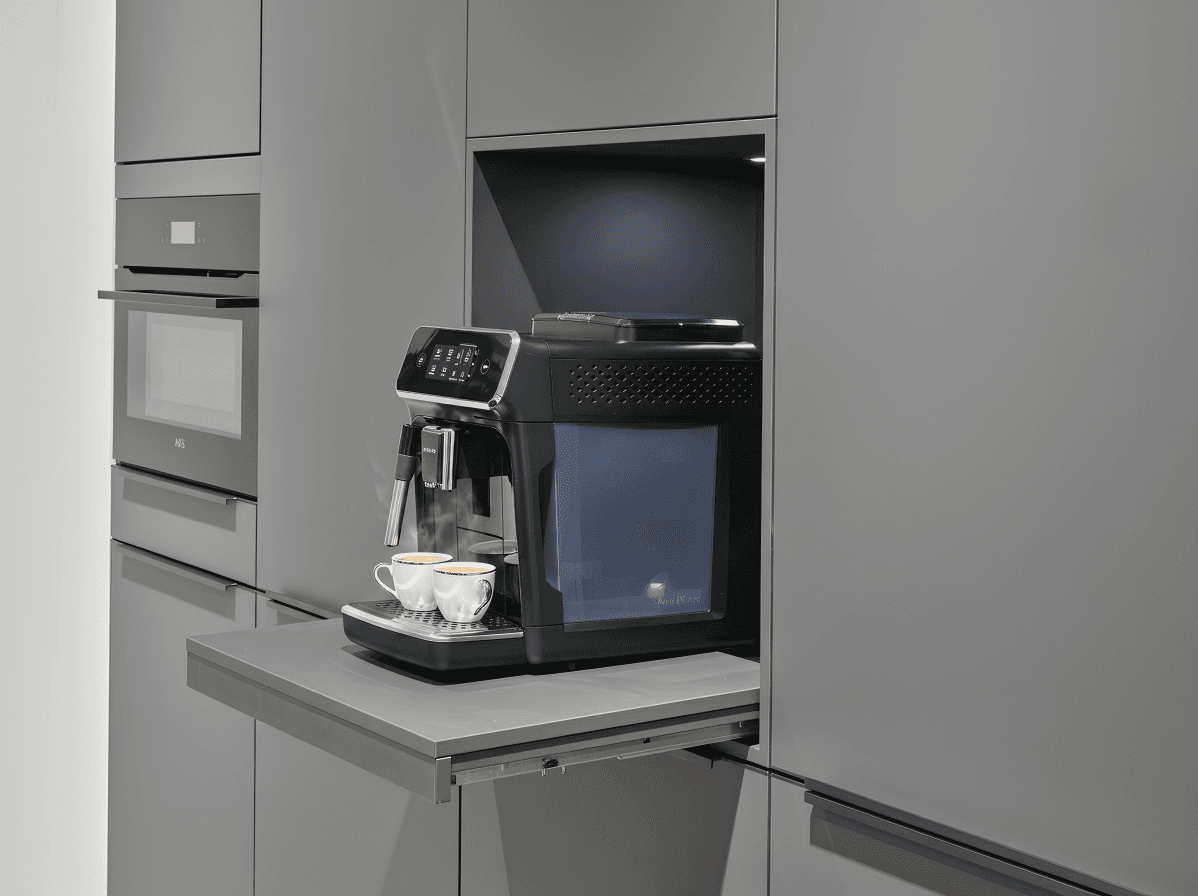 Een kleine keuken slim indelen? Ontdek praktische tips voor meer werkruimte, opbergruimte en een keuken die groter voelt.